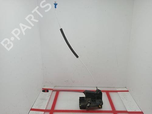 Used Front right lock OPEL ZAFIRA A MPV (T98) 2.2 DTI 16V (F75) (125 hp) 15948263