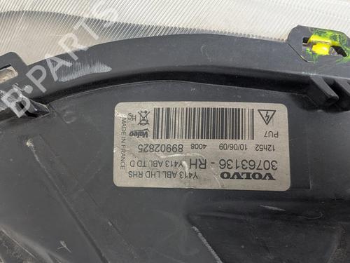 Right headlight VOLVO XC60 I SUV (156) D5 AWD | BP24432314C29 