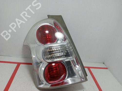 Farolim esquerdo Farolim esquerdo TOYOTA COROLLA Verso (ZER_, ZZE12_, R1_) 2.2 D-4D (AUR10_, AUR10R) (136 hp) 36111145 36111145