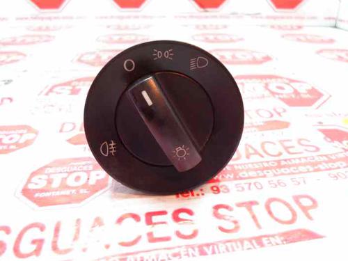 Used Headlight switch VW POLO (9N_, 9A_) 1.4 16V (75 hp) 7392604