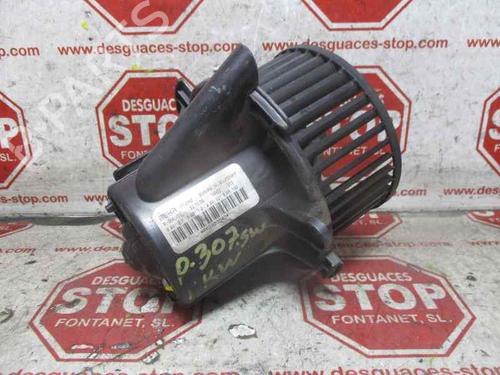 Used Heater blower motor PEUGEOT 307 Break (3E) 1.6 HDi 110 (109 hp) 7390941