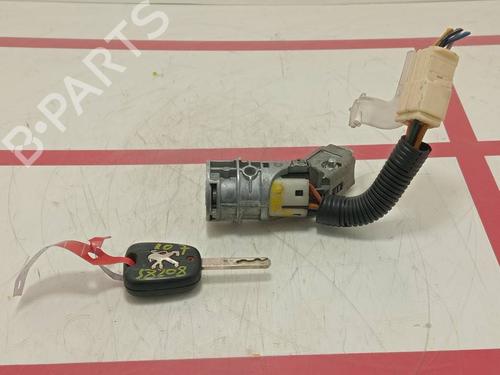 Used Ignition barrel Ignition barrel PEUGEOT 107 (PM_, PN_) 1.0 (68 hp) 24885096 24885096