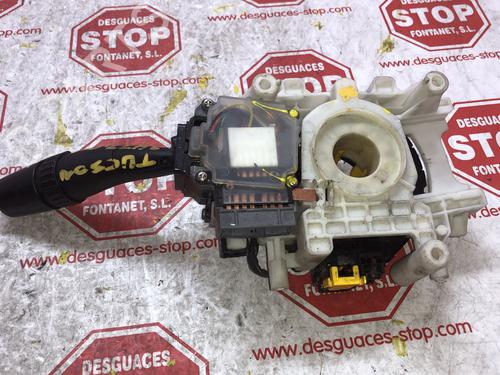 Used Steering column stalk HYUNDAI TUCSON (JM) 2.0 CRDi (113 hp) 7330024