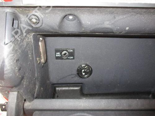 Glove box VW TOURAN (1T1, 1T2) 2.0 TDI 16V | BP7321748C95 