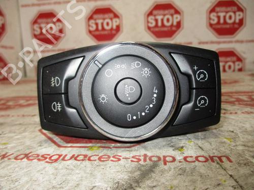 Used Headlight switch FORD FOCUS III 1.0 EcoBoost (100 hp) 7565628
