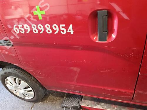 right-slide-door-nissan-nv200-evalia-bus-2010-40514314 main image
