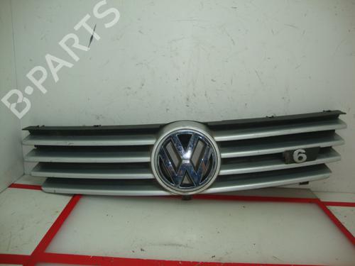 Used Grille VW POLO (6N2) [1999-2001]  15922602