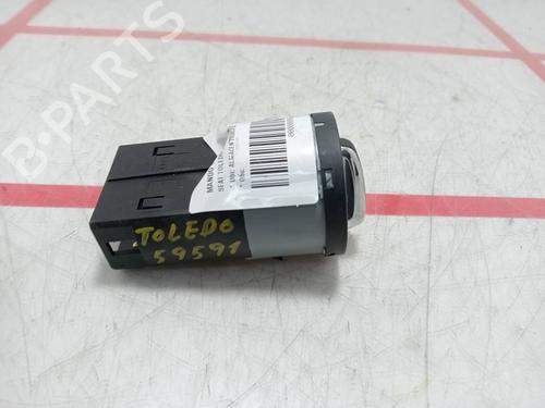 Headlight switch SEAT TOLEDO IV (KG3) 1.6 TDI | BP33983045I24 - Image 4