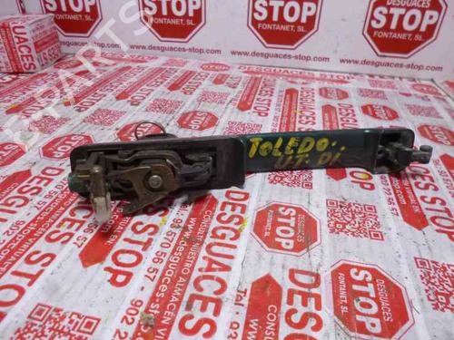 Front left exterior door handle SEAT TOLEDO I (1L2)  | BP7318888C128