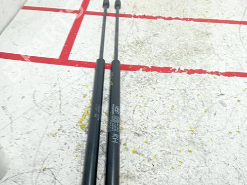 Used Tailgate lift support HYUNDAI i30 (FD) [2007-2012]  19535237