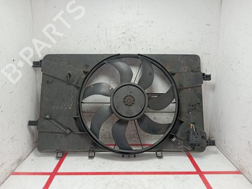 Used Radiator fan OPEL ASTRA J (P10) [2009-2016]  28412443