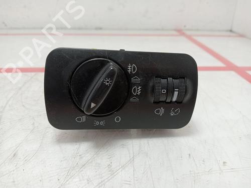 Used Headlight switch Headlight switch SEAT LEON (1M1) [1999-2006] 32721784 32721784