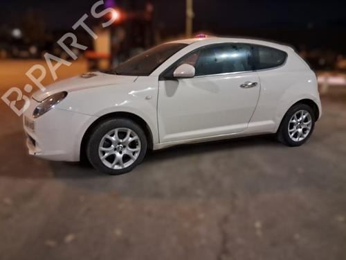 Elevador vidro frente esquerdo ALFA ROMEO MITO (955_) 1.3 MultiJet (955AXT1A, 955AYA1A) (80 hp) 30930383