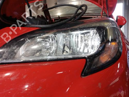 Used Left headlight OPEL CORSA E (X15) 1.3 CDTI (08, 68) (95 hp) 32483680