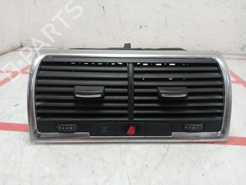 Used Air vent Air vent AUDI Q7 (4LB) 3.0 TDI quattro (233 hp) 34214989 34214989