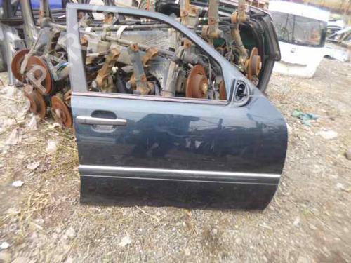 Used Right front door MERCEDES-BENZ C-CLASS (W202) C 200 (202.020) (136 hp) 7620208