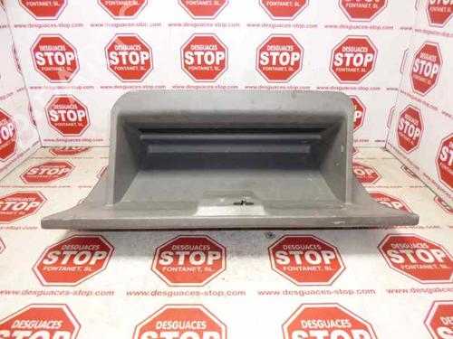Glove box KIA SORENTO I (JC) 2.5 CRDi 4WD | BP7385480C95 
