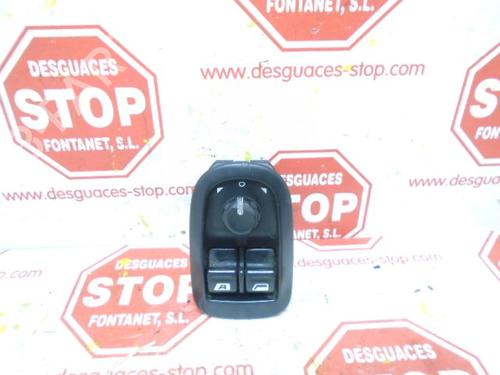Used Left front window switch PEUGEOT 206 Hatchback (2A/C) 1.1 i (60 hp) 9134751