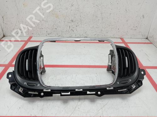 Used Air vent FIAT 500 (312_) 0.9 (312AXG1A, 312.AXG11) (86 hp) 32083601