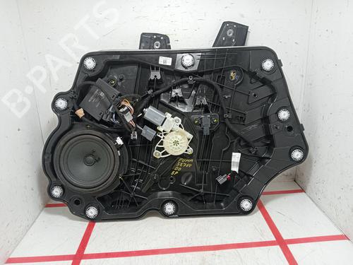 BP27989056C23 main image