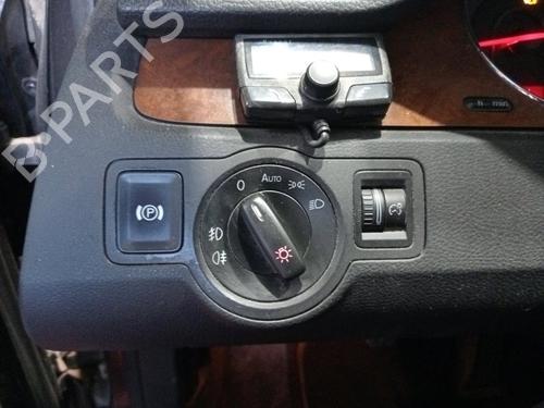 Feu de coffre gauche VW PASSAT B6 Variant (3C5)  | BP31022690C79 