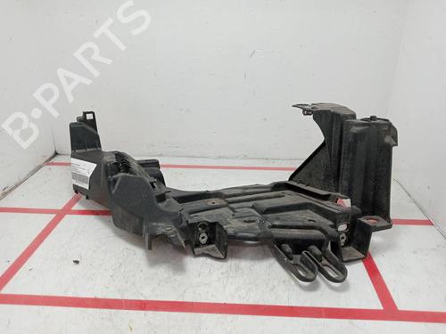 Used Right headlight support Right headlight support 37630511 37630511