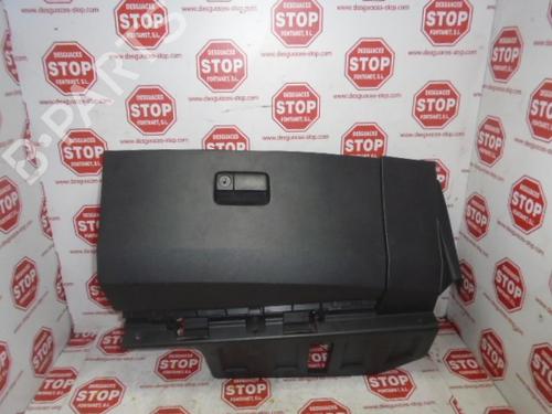 Used Glove box NISSAN MURANO I (Z50) 3.5 4x4 (234 hp) 9428847