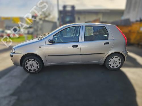 Dør venstre foran FIAT PUNTO Hatchback Van (188_) 1.2 60 (60 hp) 30977340