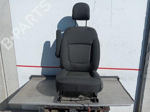 Used Left front seat Left front seat RENAULT TRAFIC III Van (FG_) [2014-2026] 33793615 33793615