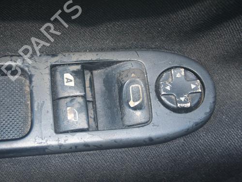 Washer pump PEUGEOT 207 (WA_, WC_) 1.4 16V | BP15929823E24 