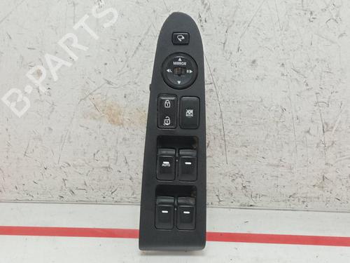 Used Left front window switch KIA SPORTAGE III (SL) 1.7 CRDi (116 hp) 29022311