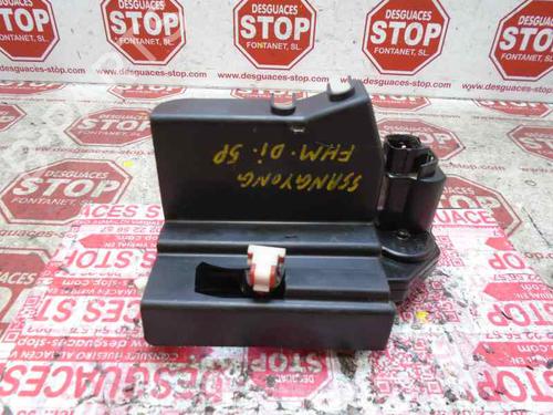 Used Front left lock SSANGYONG RODIUS I 2.7 Xdi (163 hp) 7395466
