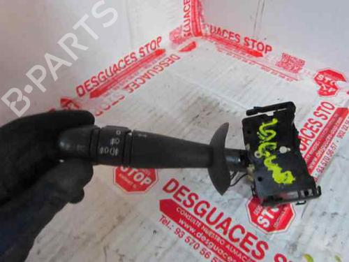 Used Steering column stalk RENAULT LAGUNA II (BG0/1_) [2001-2007]  7378058