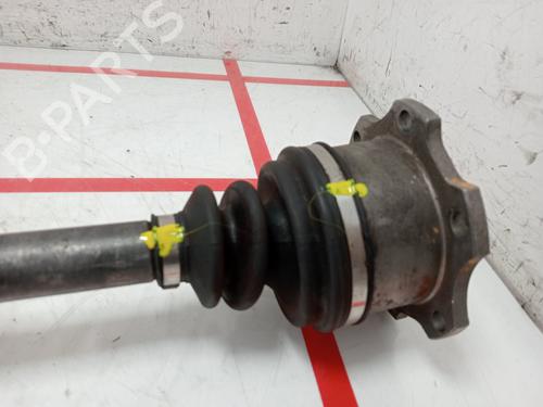Drivksel foran venstre VW PASSAT B5.5 Variant (3B6) 1.9 TDI | BP29813901M38