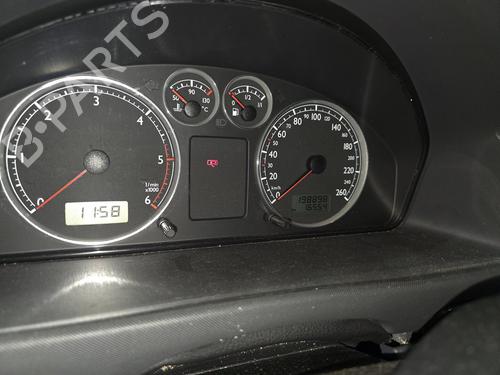 Used Instrument cluster Instrument cluster 38001117 38001117