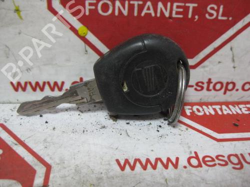 Front left exterior door handle SEAT TOLEDO I (1L2) 1.9 TDI | BP7319705C128 
