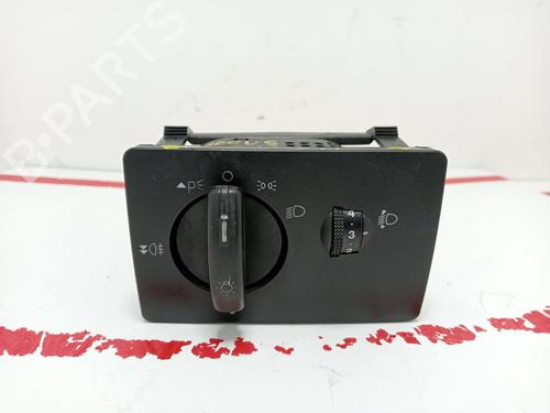 Used Headlight switch FORD FOCUS II (DA_, HCP, DP) 1.6 TDCi (90 hp) 15932460