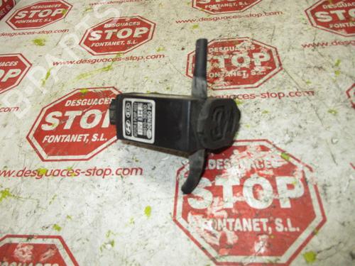 Washer pump KIA CARENS III MPV (UN) 2.0 CRDi 140 | BP15924318E24 