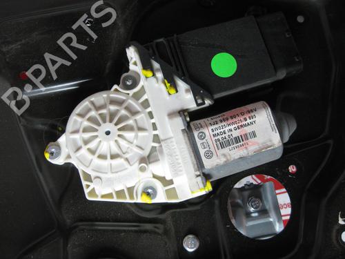 Alzavetro anteriore destra VW NEW BEETLE (9C1, 1C1) 1.9 TDI | BP8821872C23 