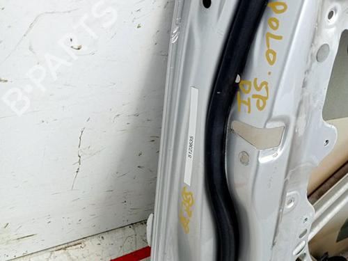 Left front door VW POLO IV (9N_, 9A_) 1.4 TDI | BP28806707C2 
