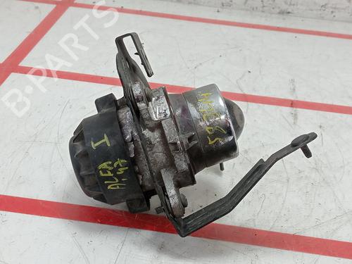 Venstre  Fortil Tågelygte ALFA ROMEO 147 (937_) 1.6 16V T.SPARK ECO (937.AXA1A, 937.BXA1A) | BP28725556C30