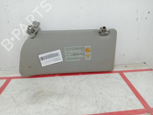 Used Right sun visor Right sun visor 32748581 32748581