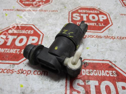 Washer pump PEUGEOT 207 (WA_, WC_) 1.6 HDi | BP15922889E24 