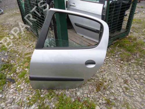 Used Left rear door PEUGEOT 206 Hatchback (2A/C) 2.0 HDI 90 (90 hp) 7620624