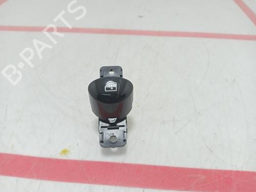 Used Right front window switch Right front window switch FIAT 500 (312_) 1.2 (312AXA1A) (69 hp) 33441298 33441298