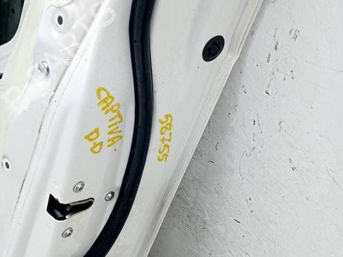 Tür rechts vorne CHEVROLET CAPTIVA (C100, C140) 2.0 D | BP28837685C3