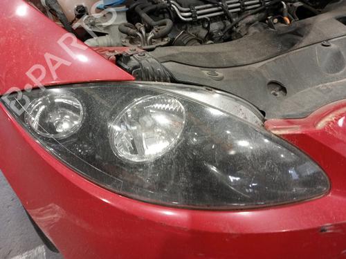 Used Right headlight SEAT LEON (1P1) [2005-2013]  31012961