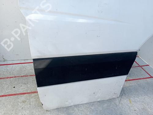 Right front door VW CRAFTER 30-50 Van (2E_) 2.5 TDI | BP25747229C3 