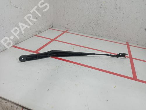 Front windshield wiper arm VW GOLF VI (5K1)  | BP23226163C143 