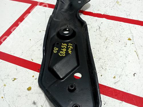 Used Right headlight support Right headlight support 16098483 16098483